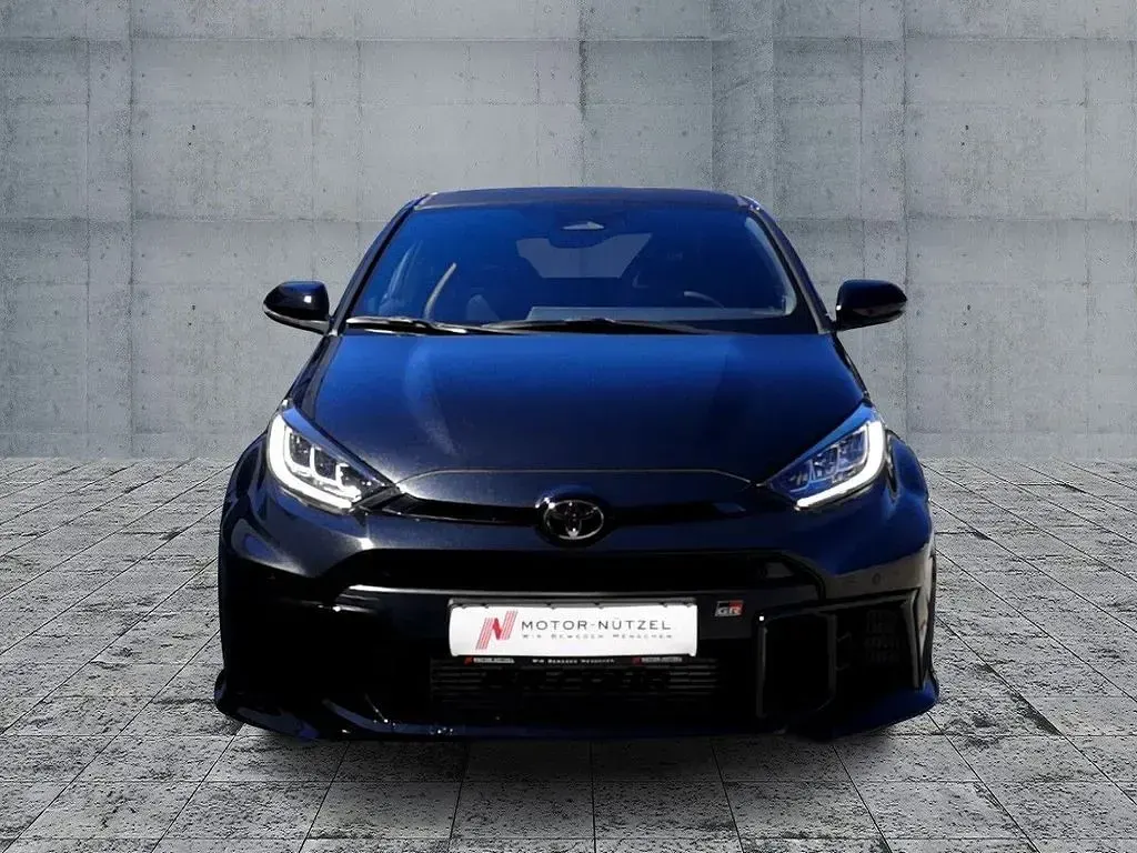 Gebraucht Toyota Yaris 280 PS (205 kW) 2024 Precious black Kleinwagen