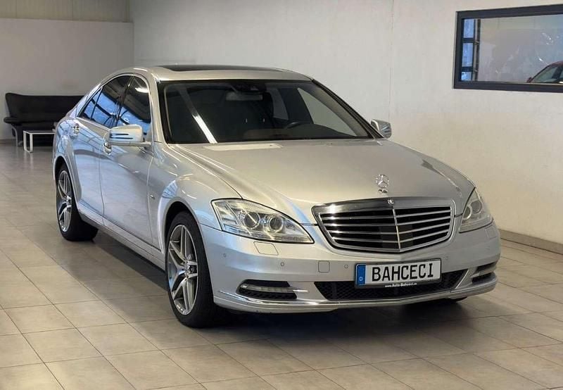 Gebraucht Mercedes S500 435 PS (319 kW) 2012 Silber Limousine