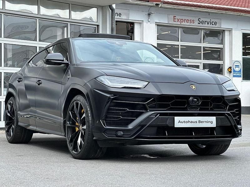 Nero noctis matt Gebraucht 2022 Lamborghini Urus SUV | 254.900 € (Fairer Preis) - Bild 1/4