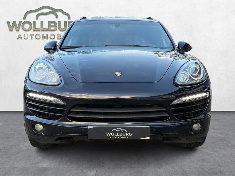 Second-hand Porsche Cayenne 245 CP (180 kW) 2012 Negru SUV