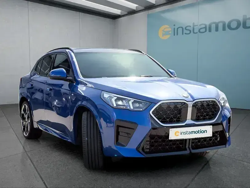 Gebraucht BMW X2 163 PS (119 kW) 2025 Blau SUV