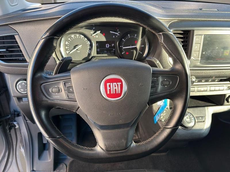 Gebraucht Fiat Scudo 144 PS (105 kW) 2022 Grau Van
