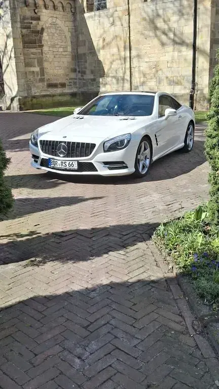 Gebraucht Mercedes SL350 AMG line 306 PS (225 kW) 2015 Weiß Cabrio