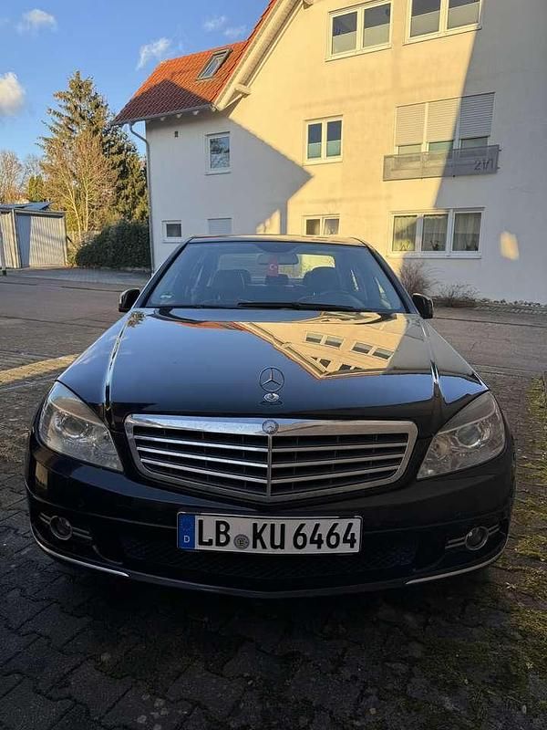 Gebraucht 2010 Mercedes C180 Avantgarde Limousine | 6.990 € (Fairer Preis) - Bild 1/4