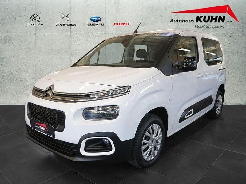 Weiss Gebraucht 2023 Citroën Berlingo Feel Van / Kleinbus | 23.980 € (Fairer Preis) - Bild 1/4
