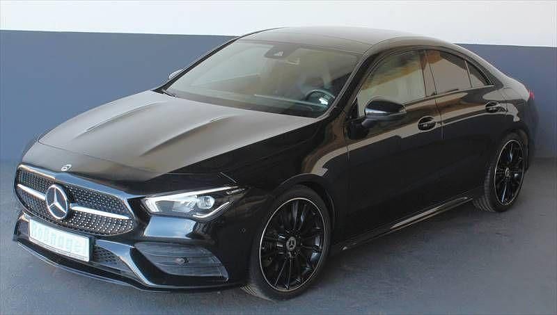 Kosmosschwarz metallic Gebraucht 2021 Mercedes CLA200 Business Limousine | 30.880 € (Fairer Preis) - Bild 1/4