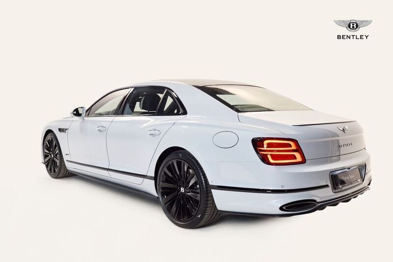 Gebraucht Bentley Flying Spur 782 PS (575 kW) 2025 Weiß Limousine