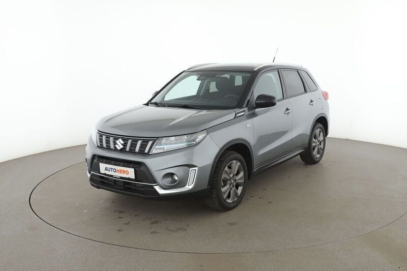 Silber Gebraucht 2022 Suzuki Vitara Club SUV | 18.390 € (Fairer Preis) - Bild 1/4