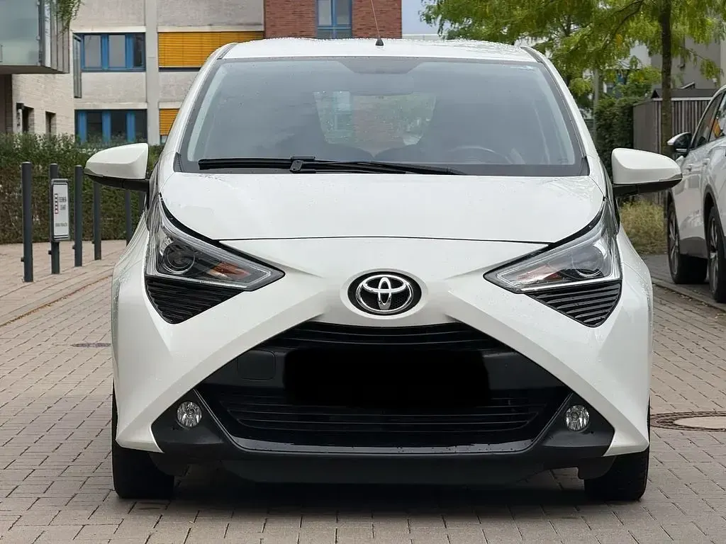 Gebraucht Toyota Aygo X-play 72 PS (52 kW) 2020 Other Kleinwagen