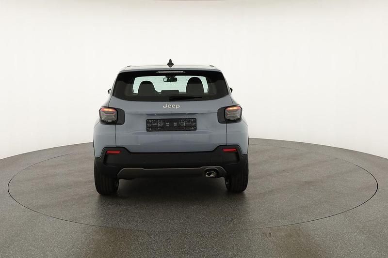 Storm grey Neu 2025 Jeep Avenger Longitude SUV | 24.195 € (Superpreis) - Bild 1/4