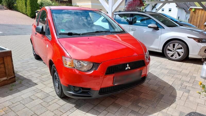 Rot Gebraucht 2012 Mitsubishi Colt Kleinwagen | 900 € (Superpreis) - Bild 1/4