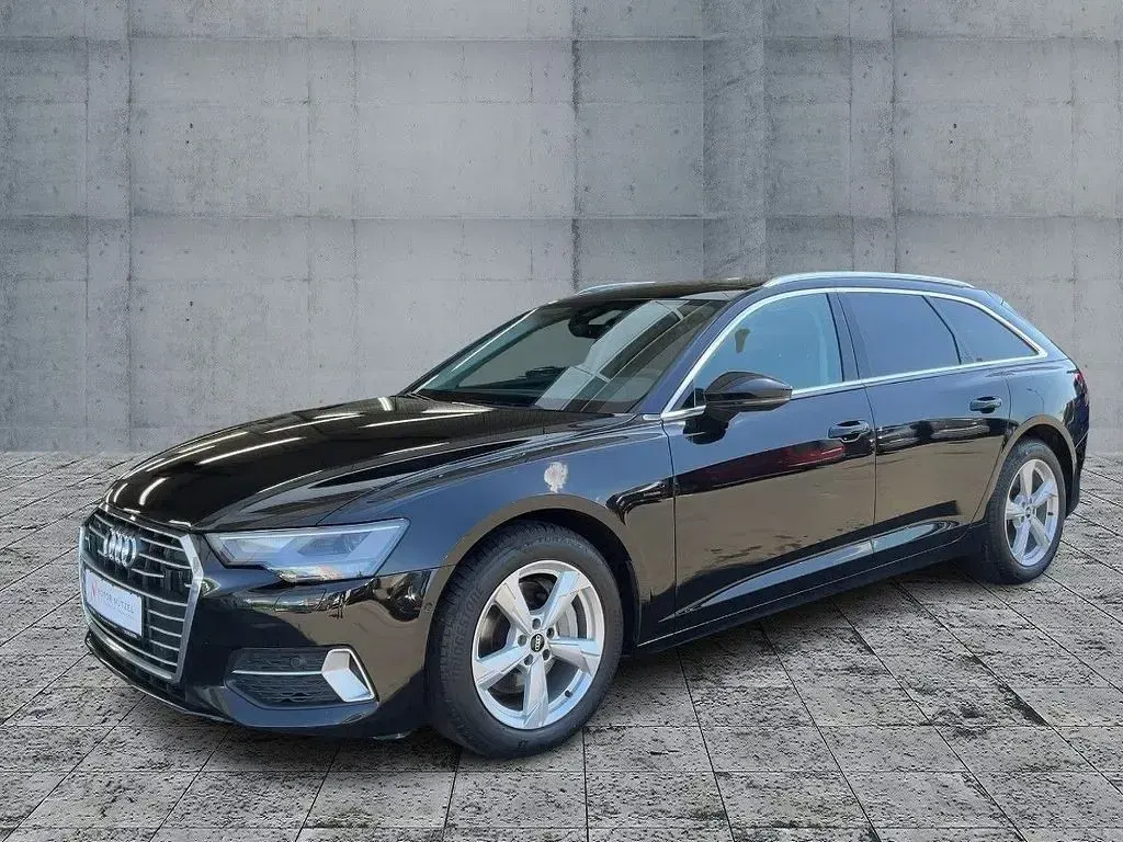 Gebraucht Audi A6 Sport 245 PS (180 kW) 2022 Mythosschwarz metallic Kombi