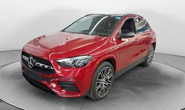 Gebraucht Mercedes GLA250 AMG 163 PS (119 kW) 2025 Manufaktur lack manufaktur pat SUV