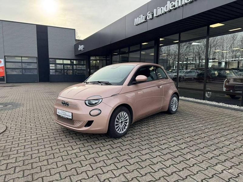 Gebraucht Fiat 500e 86 kW (118 PS) 2023 Gold