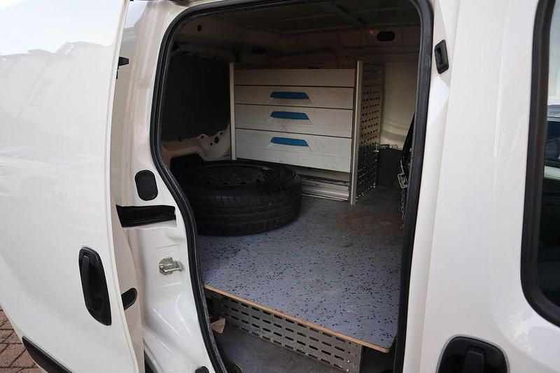 Gebraucht Peugeot Bipper Basis 75 PS (55 kW) 2015 Blanc banquise Van / Kleinbus