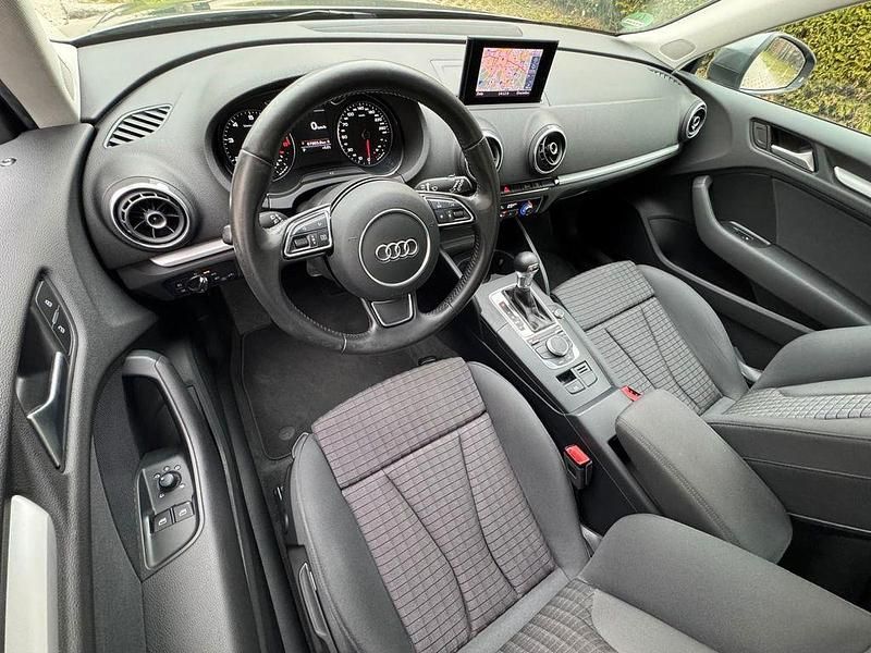 Second-hand Audi A3 Ambiente 179 CP (131 kW) 2014 Gri Berlinǎ