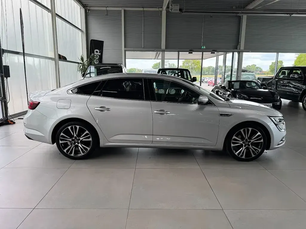 Gebraucht Renault Talisman Initiale Paris 160 PS (117 kW) 2017 Silber Limousine