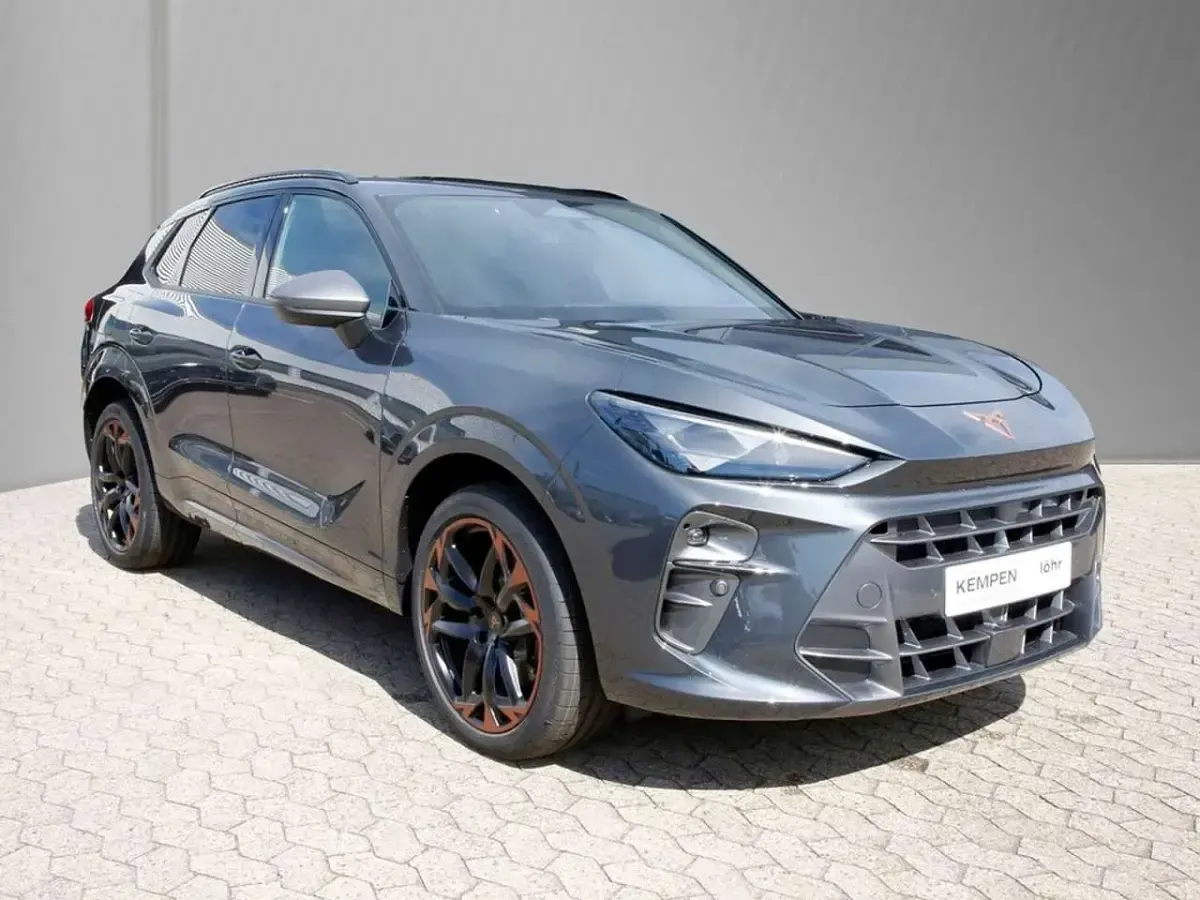 Neu Cupra Terramar VZ 265 PS (194 kW) 2025 Grau SUV