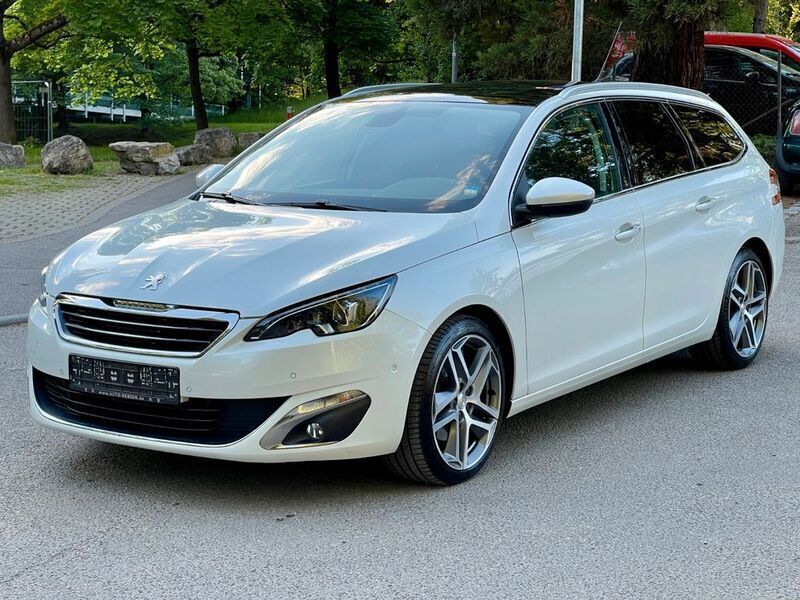 Weiß Gebraucht 2015 Peugeot 308 Allure Kombi | 9.380 € (Guter Preis) - Bild 1/4