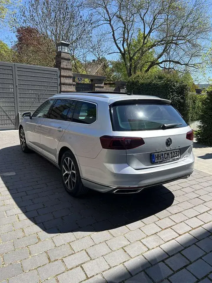 Gebraucht VW Passat 190 PS (139 kW) 2020 Silber Kombi