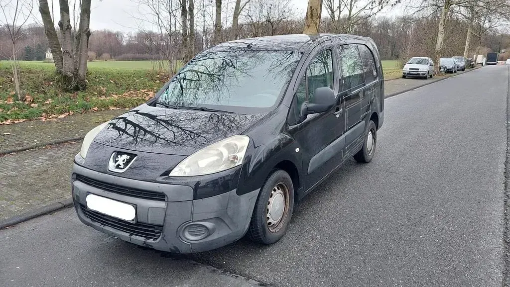 Gebraucht Peugeot Partner 114 PS (83 kW) 2011 Van / Kleinbus