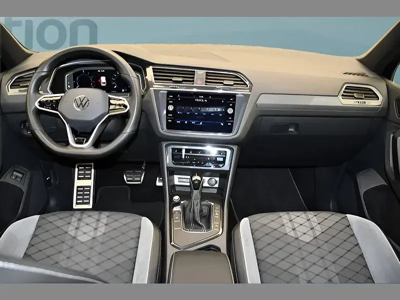 Gebraucht VW Tiguan 150 PS (110 kW) 2023 Schwarz SUV
