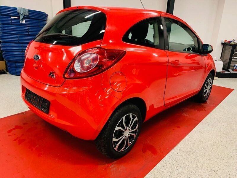 Gebraucht Ford Ka Trend 69 PS (50 kW) 2010 Rot Kleinwagen
