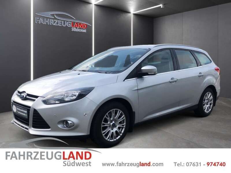 Silber Gebraucht 2011 Ford Focus Titanium Kombi | 7.490 € (Fairer Preis) - Bild 1/4