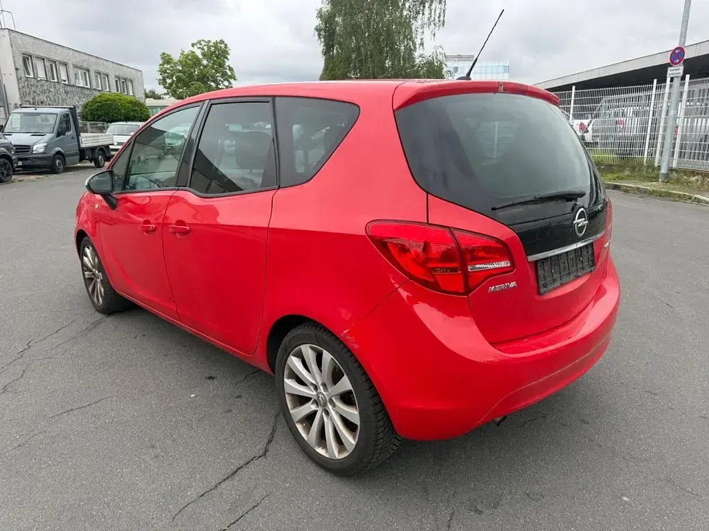 Occasion Opel Meriva 120 ch (88 kW) 2011 Rouge Monospace