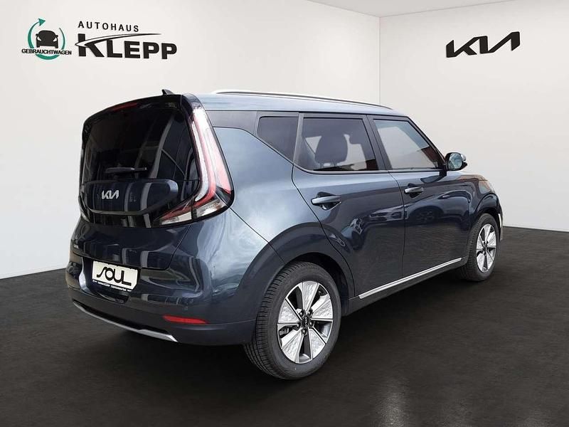 Gebraucht Kia Soul Inspiration 150 kW (204 PS) 2023 (kdg) gravitygrau met. SUV