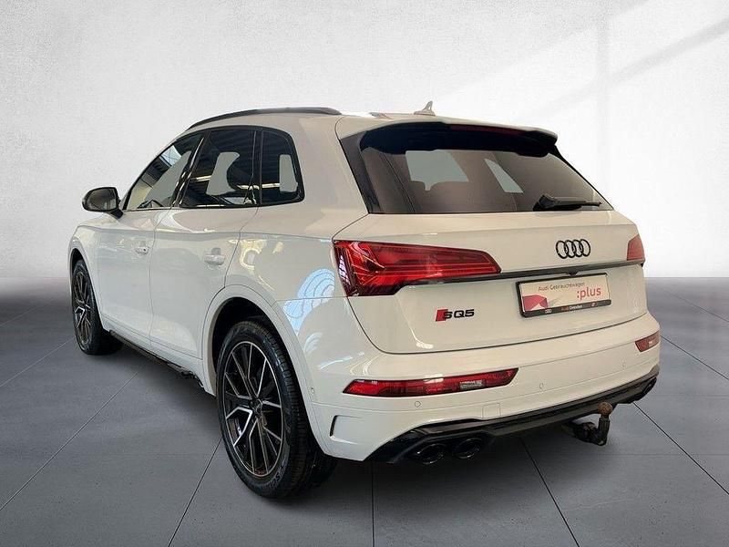 Gebraucht Audi SQ5 Ambiente 341 PS (250 kW) 2023 Gletscherweiß metallic SUV