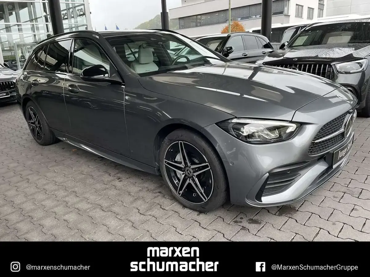 Gebraucht Mercedes C300e Business 204 PS (150 kW) 2022 Lack selenitgrau Kombi