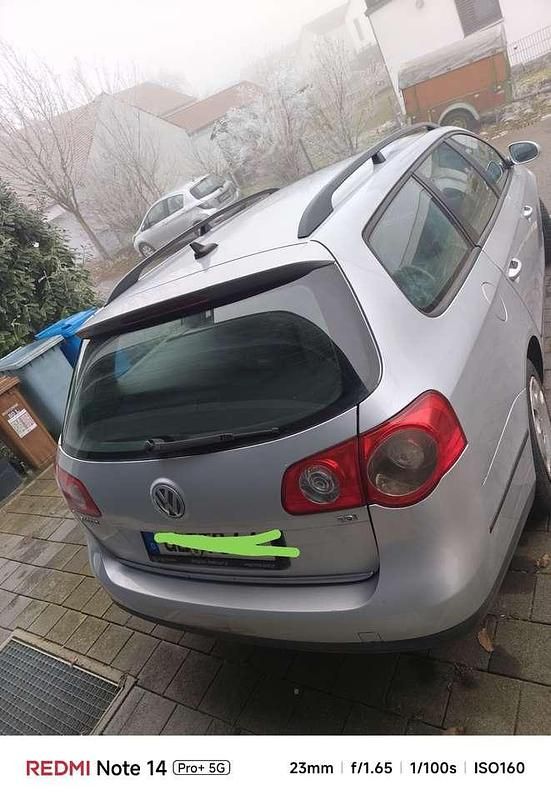 Gebraucht VW Passat Exclusive 131 PS (96 kW) 2005 Silber Kombi