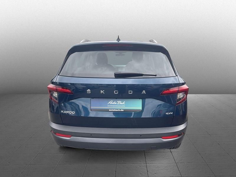 Gebraucht Skoda Karoq Clever 150 PS (110 kW) 2021 Lavablau metallic SUV