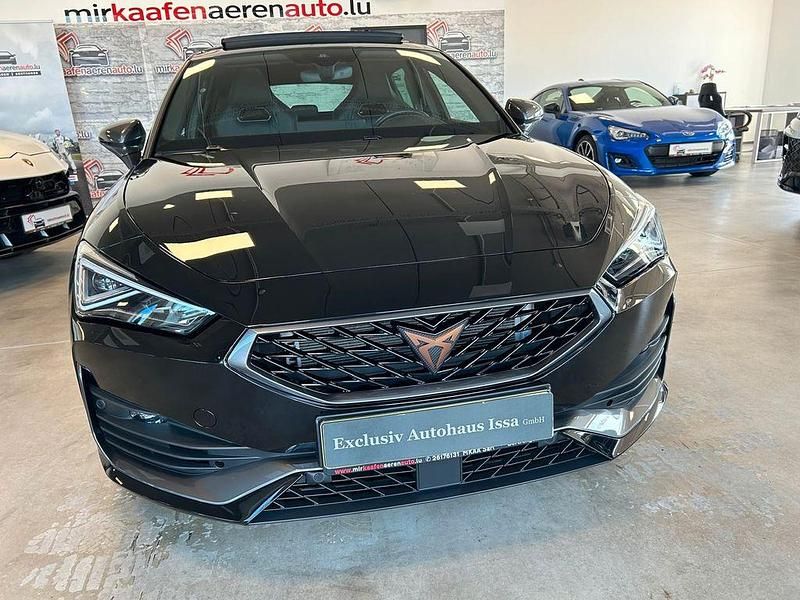 Schwarz Gebraucht 2024 Cupra Leon VZ Limousine | 33.990 € (Fairer Preis) - Bild 1/4