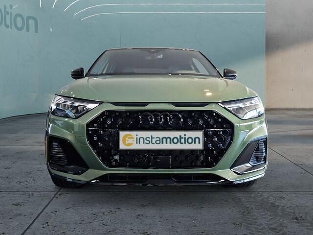 Gebraucht Audi A1 S-Line 116 PS (85 kW) 2024 Grün SUV