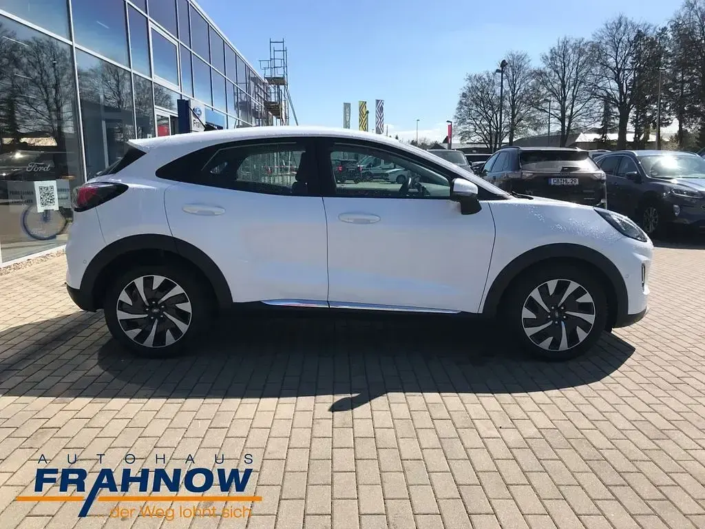 Gebraucht Ford Puma Titanium 125 PS (91 kW) 2024 Weiss SUV