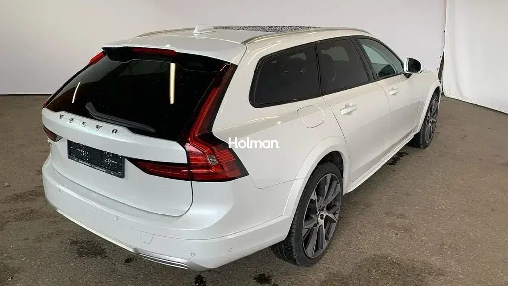 Gebraucht Volvo V90 CC Pro 235 PS (172 kW) 2022 Weiß Kombi