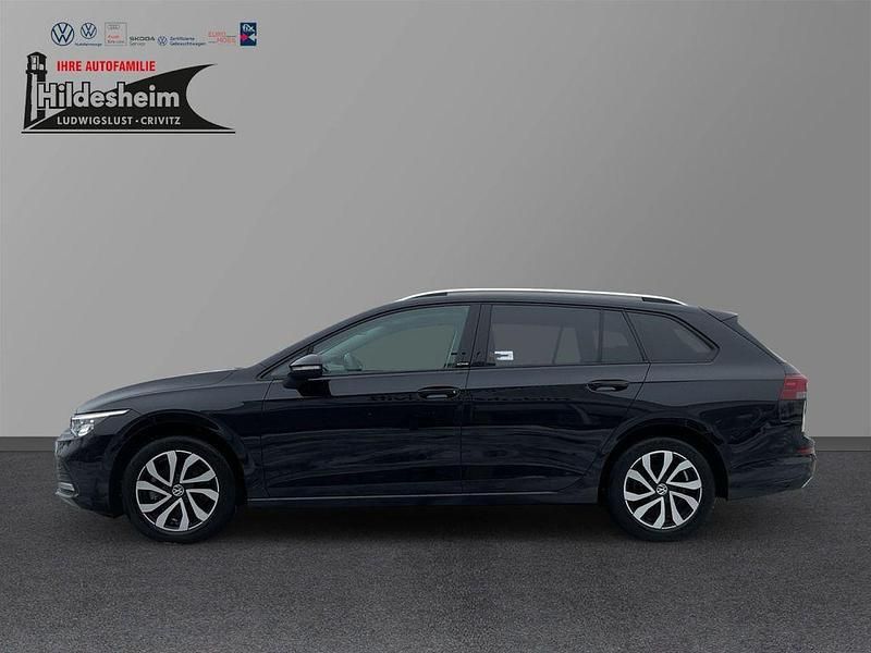 Gebraucht VW Golf VIII Active 150 PS (110 kW) 2023 Schwarz Kombi