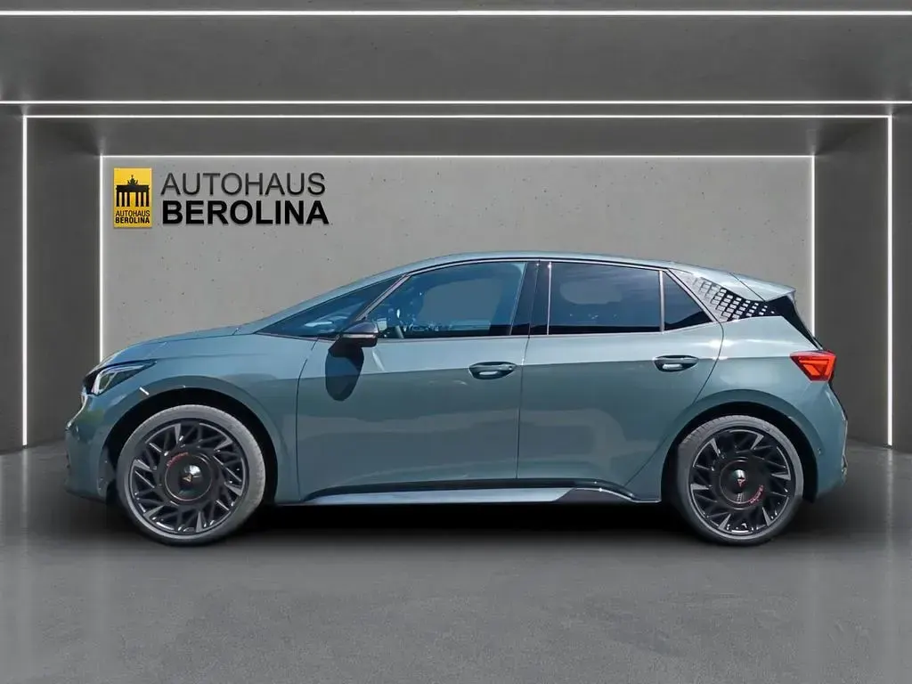Gebraucht Cupra Born VZ 239 kW (326 PS) 2026 Darkforestgrün Kleinwagen