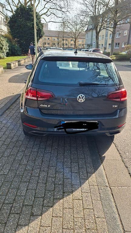 Gebraucht VW Golf VII Trendline 86 PS (63 kW) 2017 Grau Limousine