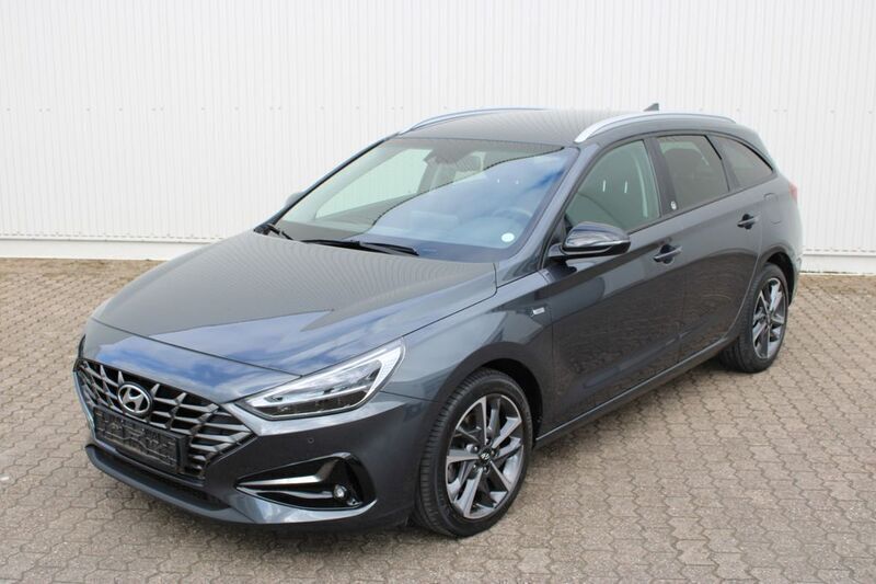 Schwarz Gebraucht 2021 Hyundai i30 Edition 30+ Kombi | 17.700 € (Guter Preis) - Bild 1/4