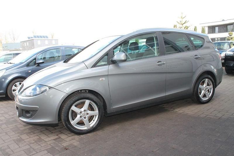 Gebraucht Seat Altea XL Stylance 102 PS (75 kW) 2008 Gris delfin Van / Kleinbus