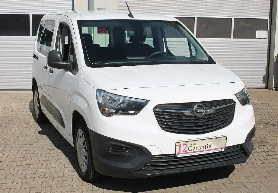 Gebraucht Opel Combo S 110 PS (80 kW) 2019 Weiß Van / Kleinbus
