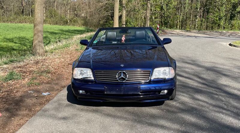 Blau Gebraucht 2001 Mercedes SL320 Edition Cabrio | 24.200 € (Superpreis) - Bild 1/4