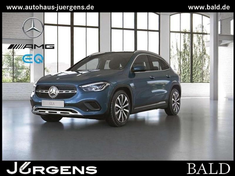 Gebraucht Mercedes GLA250 Progressive 218 PS (160 kW) 2021 Denimblau metallic SUV