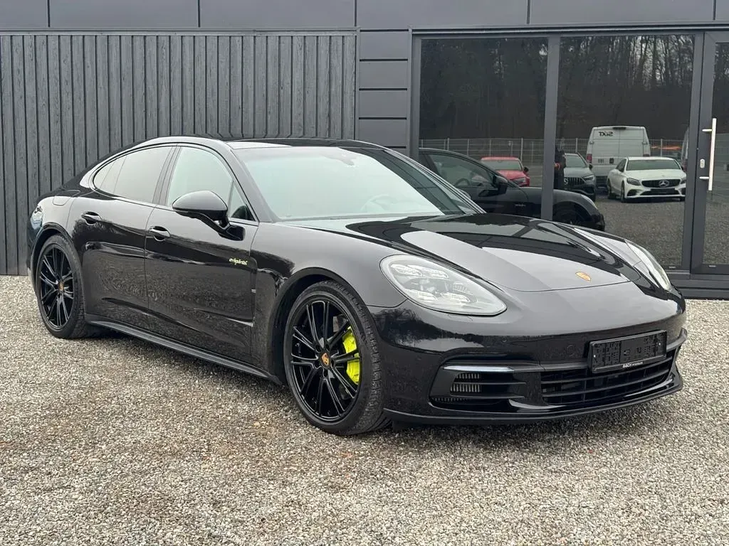 Gebraucht Porsche Panamera 4 E-Hybrid Edition 462 PS (339 kW) 2020 Schwarz Kleinwagen