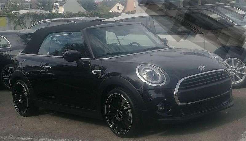 Gebraucht Mini One Cabriolet Chili 102 PS (75 kW) 2020 Schwarz Cabrio