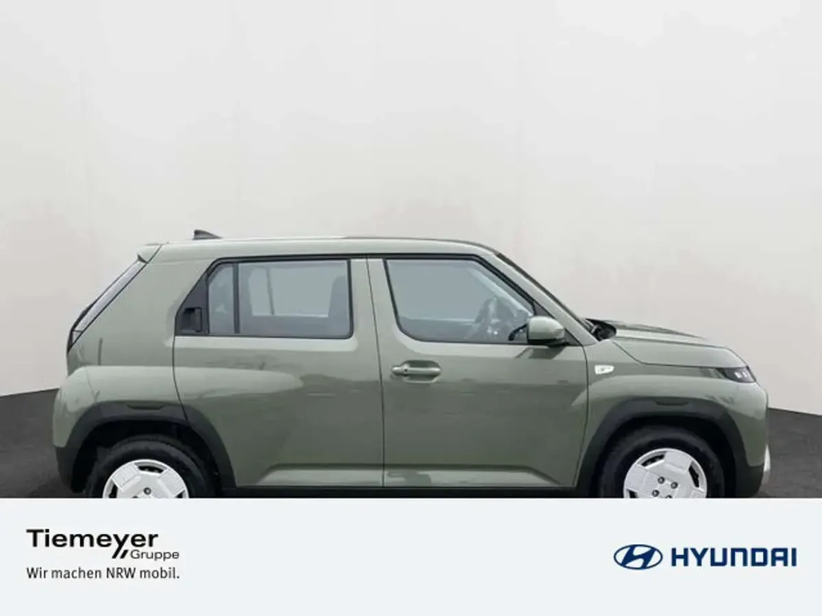 Neu Hyundai Inster Select 85 kW (116 PS) 2026 Grün Kleinwagen