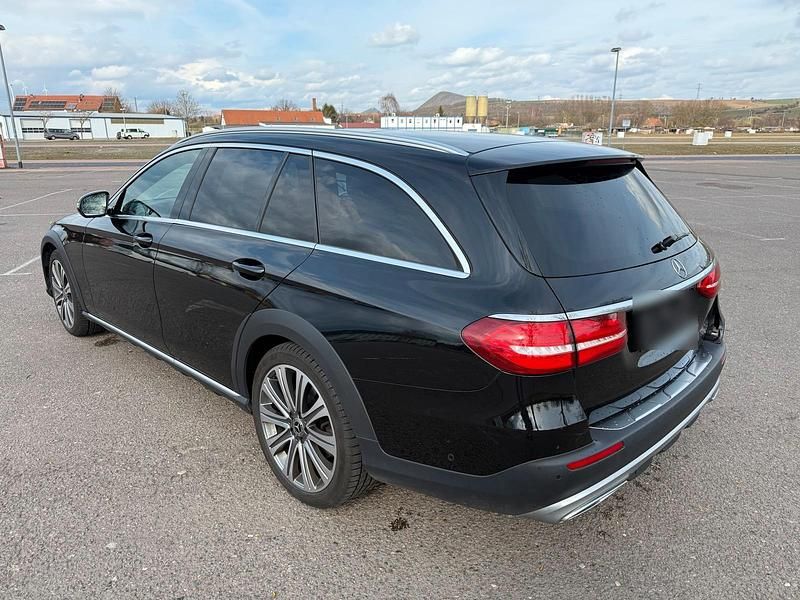 Gebraucht Mercedes E350 258 PS (189 kW) 2017 Schwarz Kombi